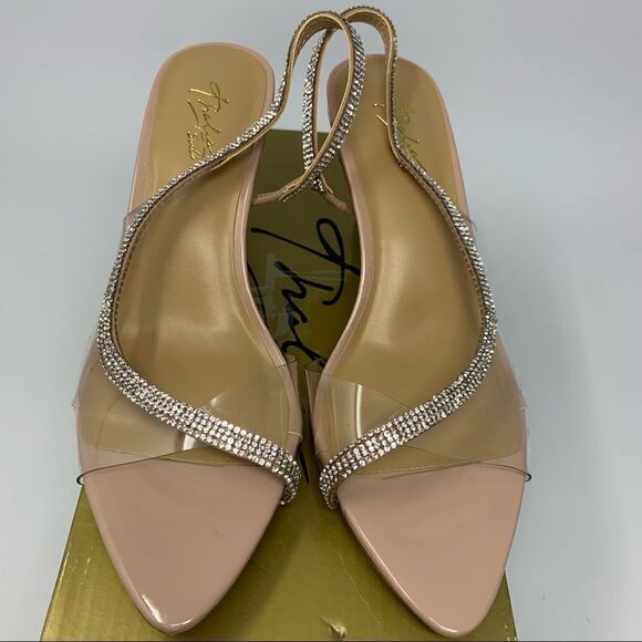 Thalia Sodi Vinyl Pumps - Picture 3 of 9